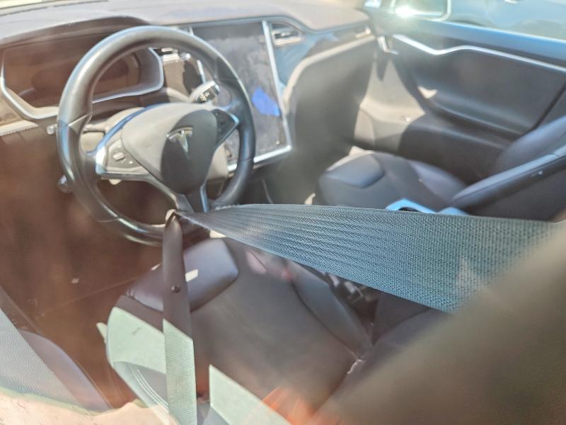 57387676 :رقم المزاد ، 5YJSA1S15EFP49838 vin ، 2014 Tesla Model S مزاد بيع
