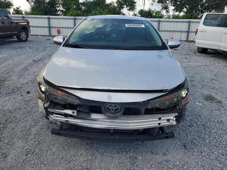 58596606 :رقم المزاد ، 5YFDPRAE1LP005729 vin ، 2020 Toyota Corolla مزاد بيع