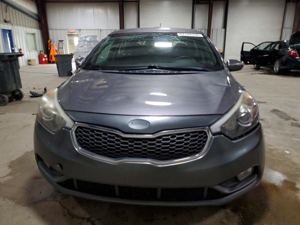 Продажа на аукционе авто 2016 Kia Forte, vin: KNAFK5A87G5585451, номер лота: 57144156