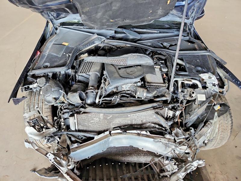 58845886 :رقم المزاد ، 55SWF4KB1GU133794 vin ، 2016 Mercedes-benz C مزاد بيع