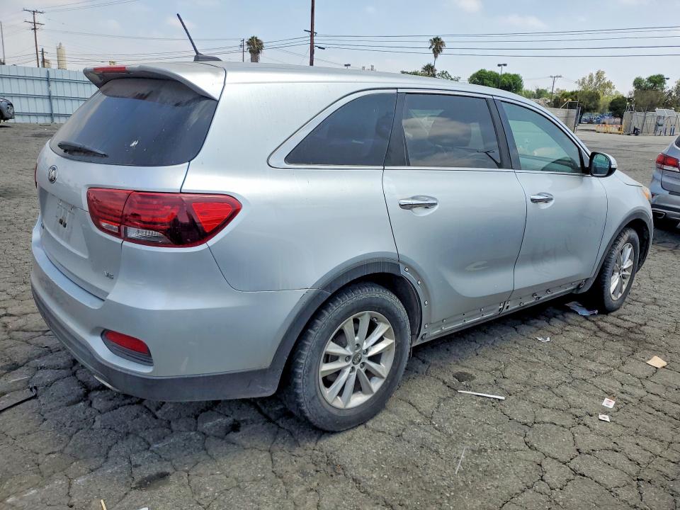 58101096 :رقم المزاد ، 5XYPG4A54KG490709 vin ، 2019 Kia Sorento مزاد بيع