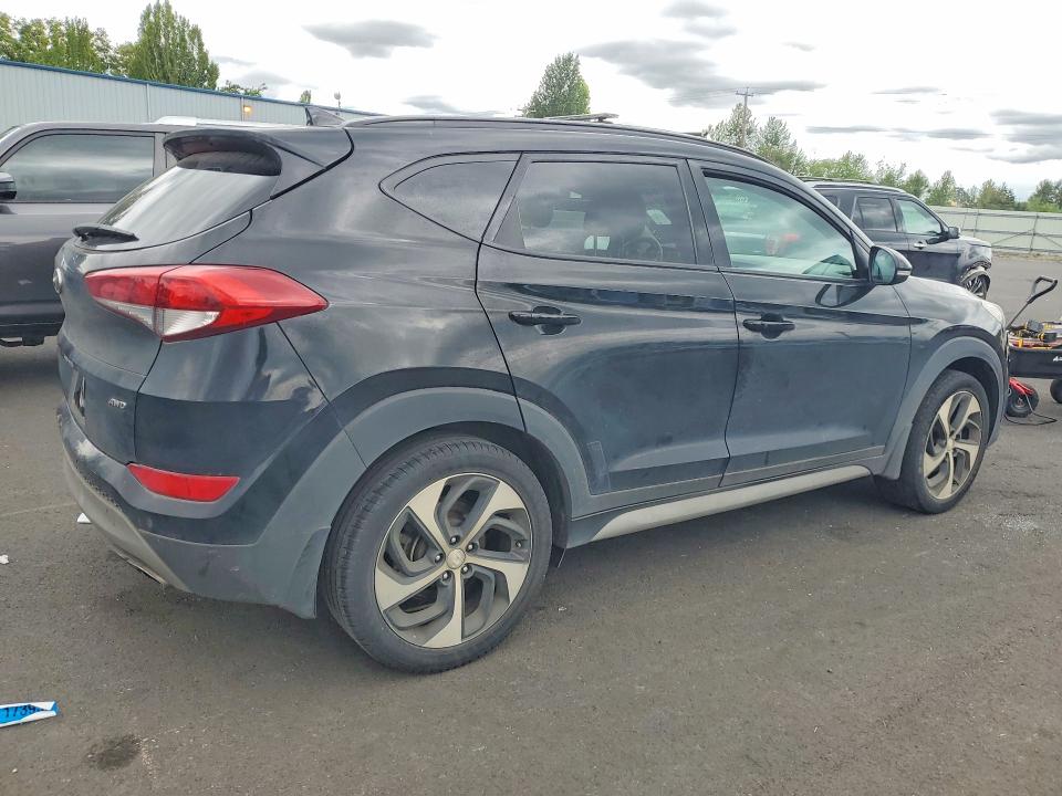 Продаж на аукціоні авто 2018 Hyundai Tucson, vin: KM8J3CA28JU792076, номер лоту: 59360246