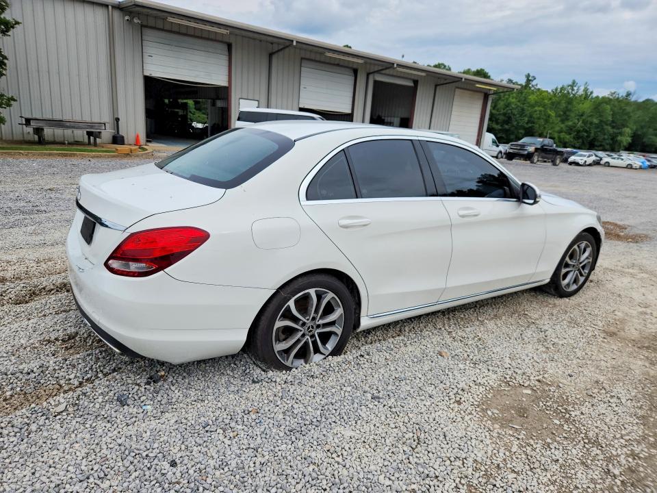 57395816 :رقم المزاد ، 55SWF4JB6JU245340 vin ، 2018 Mercedes-benz C مزاد بيع