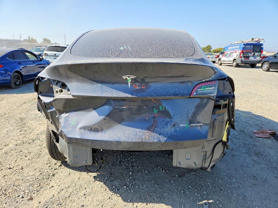 56458776 :رقم المزاد ، 7SAYGDEE5PA027538 vin ، 2023 Tesla Model Y مزاد بيع