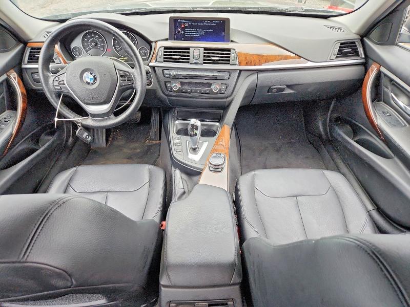 2015 Bmw 328 მანქანა იყიდება აუქციონზე, vin: WBA3B5G57FNS15325, აუქციონის ნომერი: 57441756