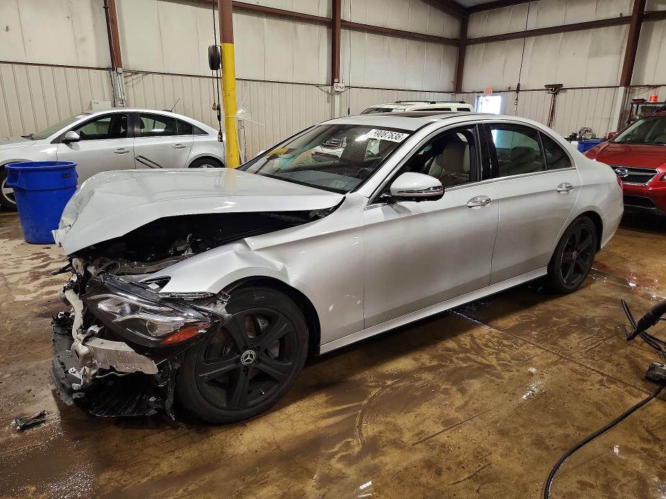 59087636 :رقم المزاد ، WDDZF8DB6LA726417 vin ، 2020 Mercedes-benz E مزاد بيع