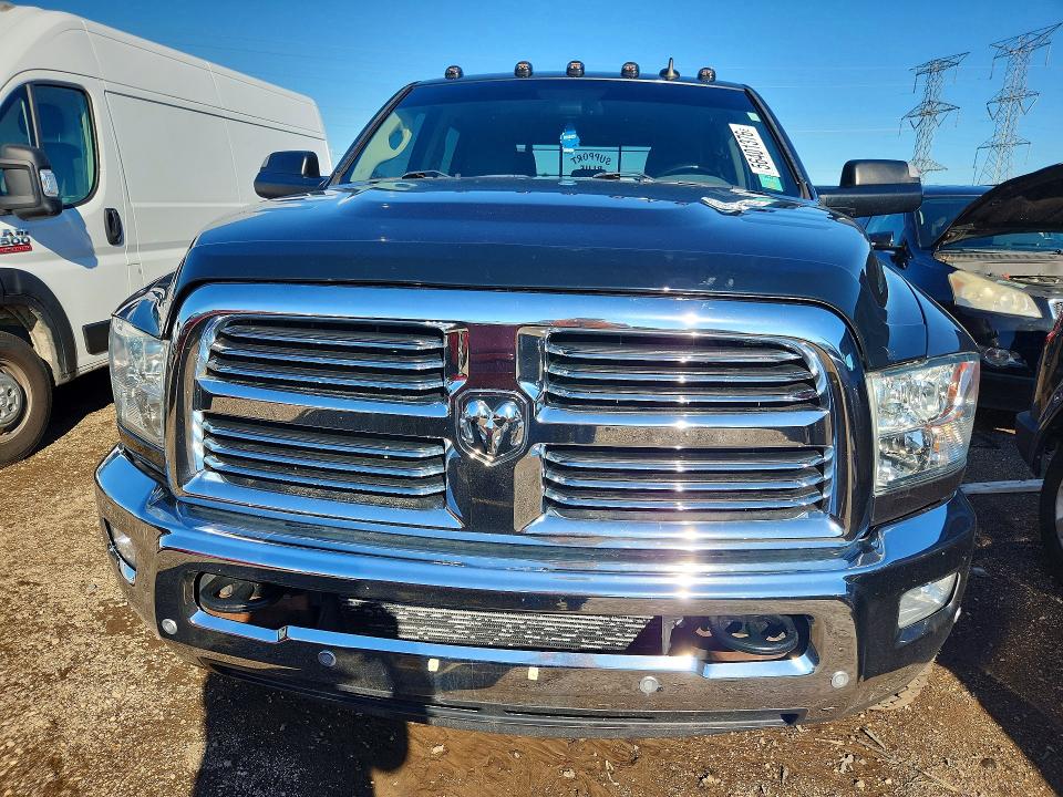 56401376 :رقم المزاد ، 3C6UR5ML4HG563091 vin ، 2017 Ram 2500 مزاد بيع