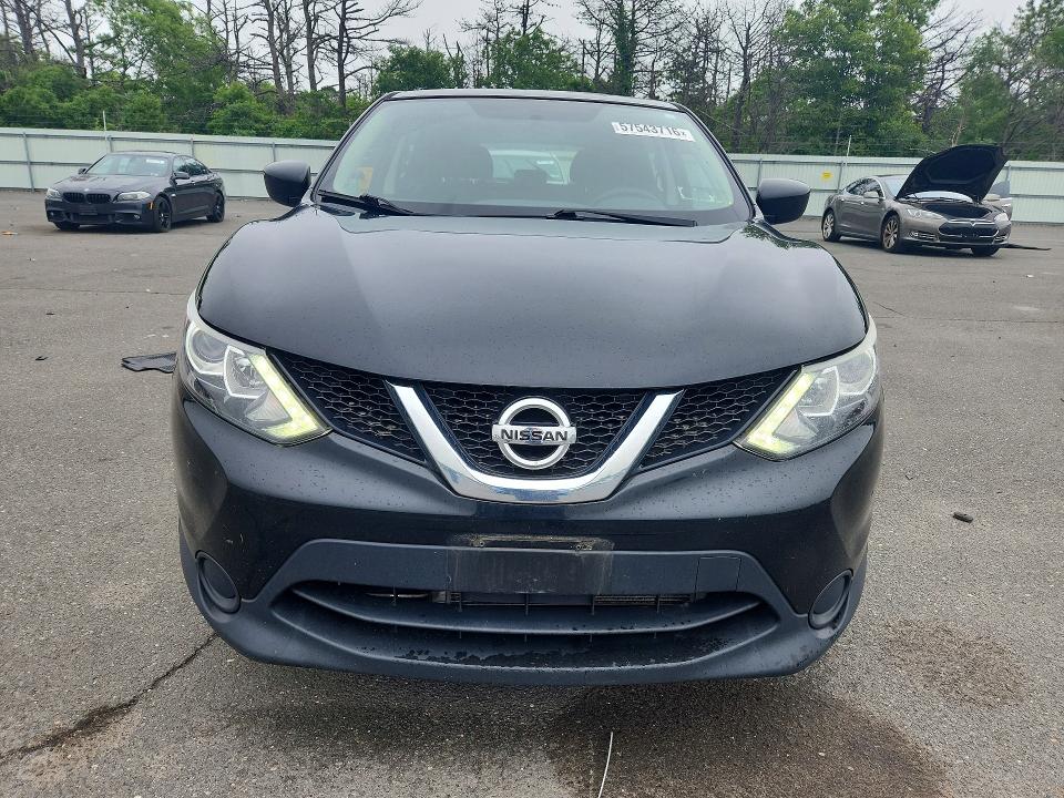 57543716 :رقم المزاد ، JN1BJ1CR1HW126563 vin ، 2017 Nissan Rogue Sport مزاد بيع