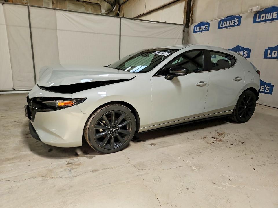 56786526 :رقم المزاد ، JM1BPAKM2R1722152 vin ، 2024 Mazda 3 مزاد بيع
