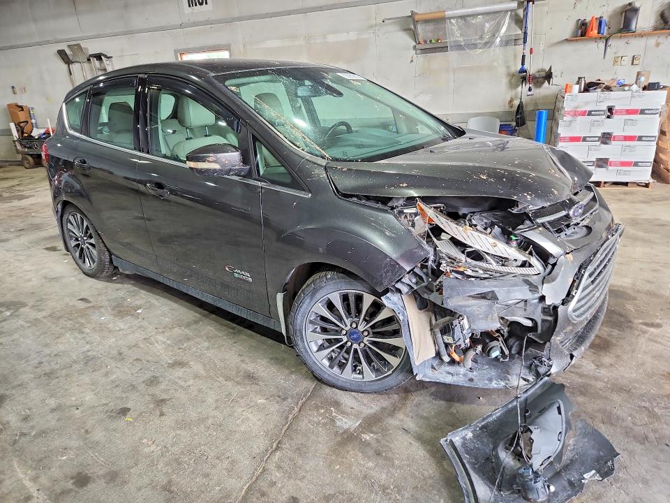 58980826 :رقم المزاد ، 1FADP5FU1HL104694 vin ، 2017 Ford C-max مزاد بيع