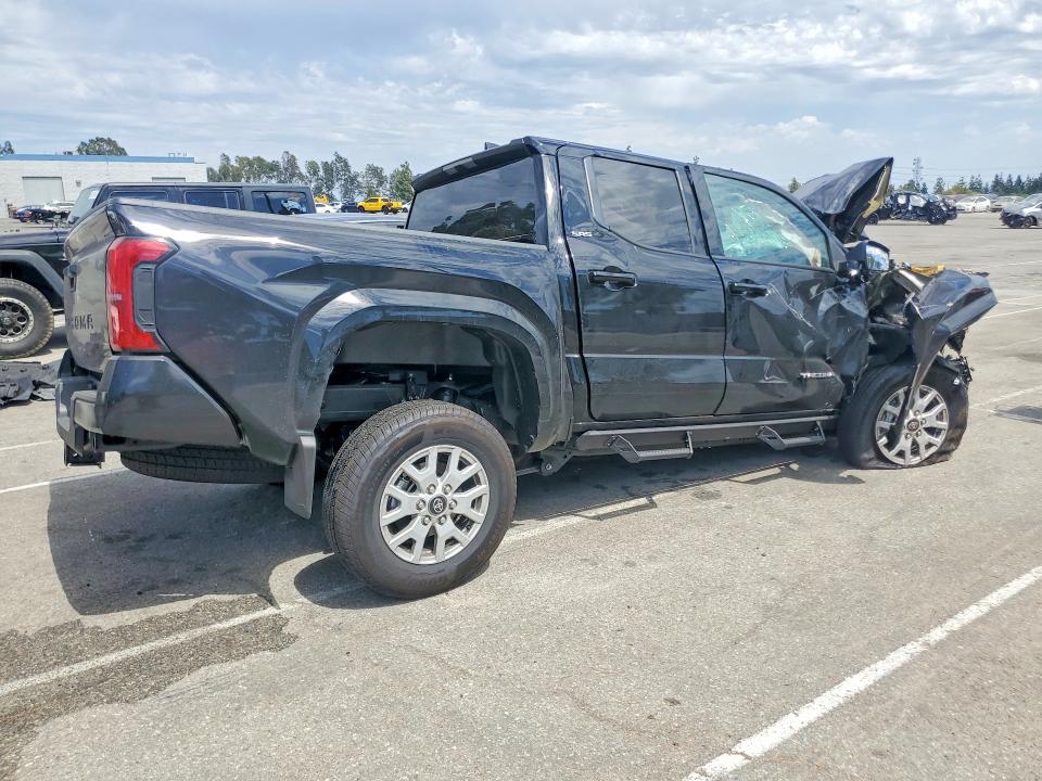 58141996 :رقم المزاد ، 3TMKB5FN6TM065990 vin ، 2026 Toyota Tacoma مزاد بيع