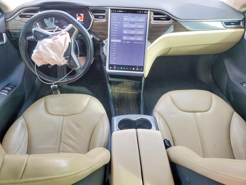 Продажа на аукционе авто 2015 Tesla Model S, vin: 5YJSA1S28FF085125, номер лота: 56652366