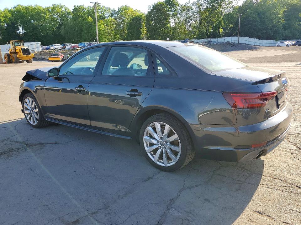 55675426 :رقم المزاد ، WAUDNAF40JA130971 vin ، 2018 Audi A4 مزاد بيع