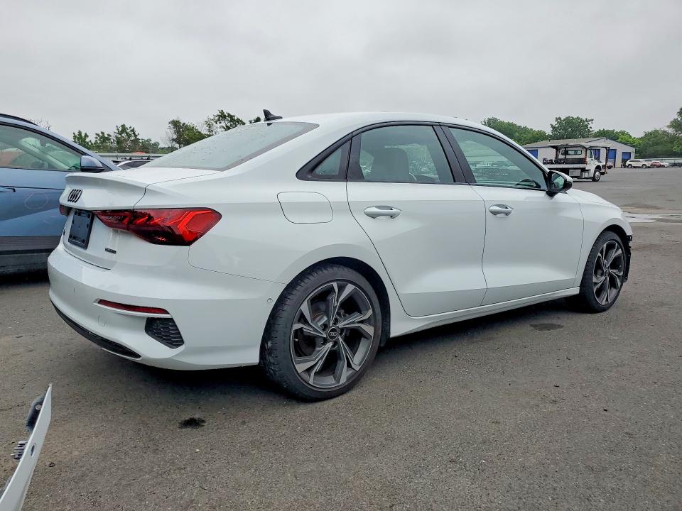 57857946 :رقم المزاد ، WAUGUDGY0PA075417 vin ، 2023 Audi A3 مزاد بيع