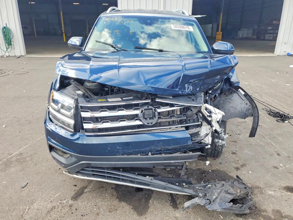 2018 Volkswagen Atlas მანქანა იყიდება აუქციონზე, vin: 1V2DR2CA6JC528891, აუქციონის ნომერი: 58208676