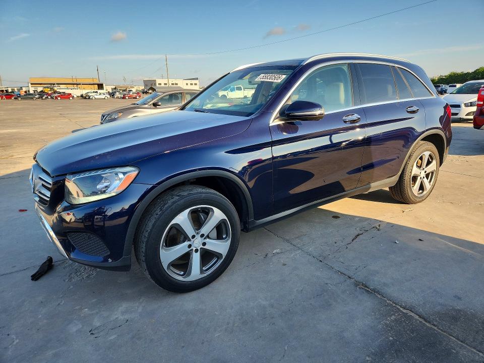 55830506 :رقم المزاد ، WDC0G4KB8HF142259 vin ، 2017 Mercedes-benz Glc مزاد بيع