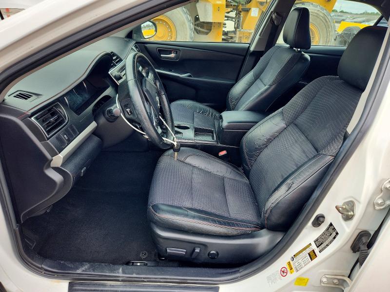 56935356 :رقم المزاد ، 4T1BF1FK6FU884562 vin ، 2015 Toyota Camry مزاد بيع
