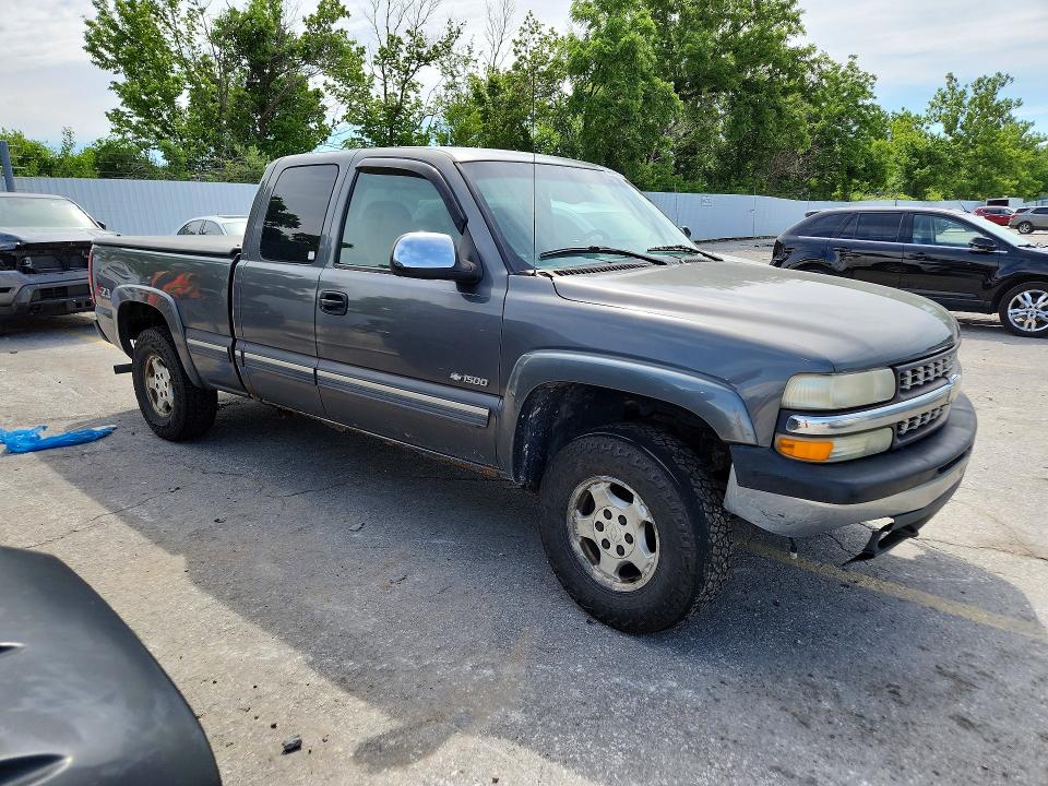 2002 Chevrolet Silverado მანქანა იყიდება აუქციონზე, vin: 2GCEK19TX21251988, აუქციონის ნომერი: 55972926