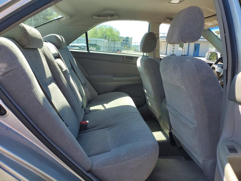 57241056 :رقم المزاد ، 4T1BF32K73U560890 vin ، 2003 Toyota Camry مزاد بيع