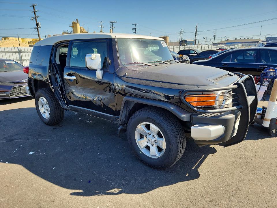 55961016 :رقم المزاد ، JTEZU11F08K001813 vin ، 2008 Toyota Fj Cruiser مزاد بيع