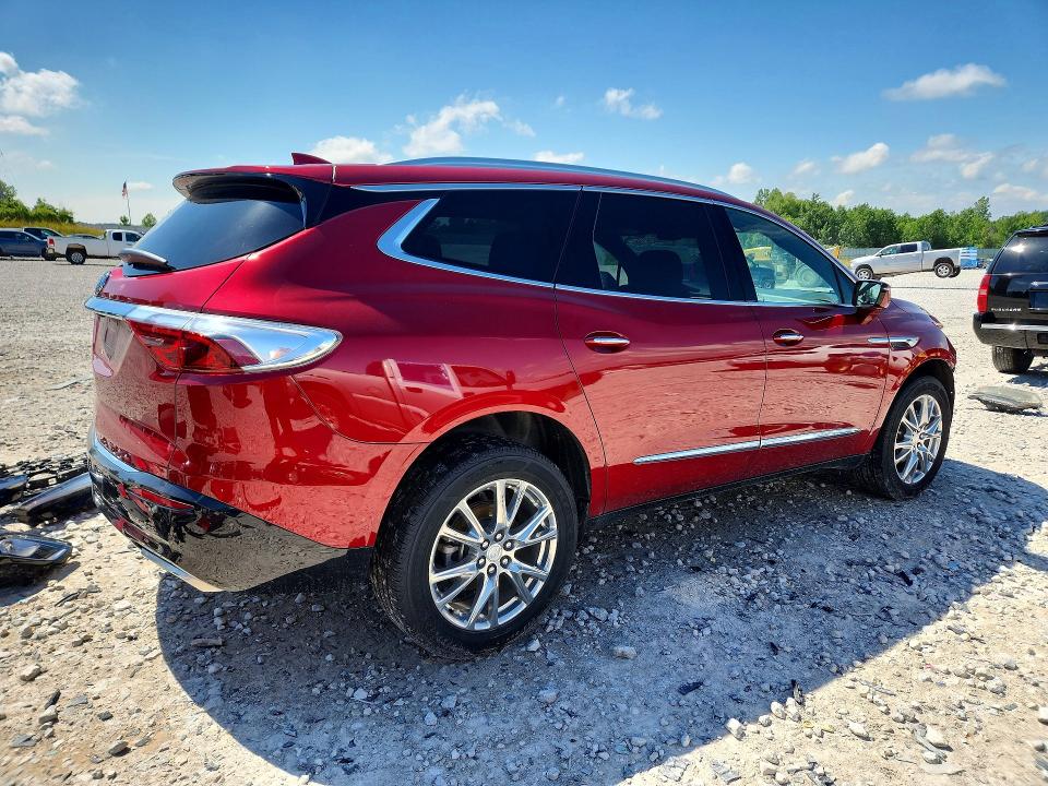 2022 Buick Enclave მანქანა იყიდება აუქციონზე, vin: 5GAEVBKW2NJ141207, აუქციონის ნომერი: 58439166