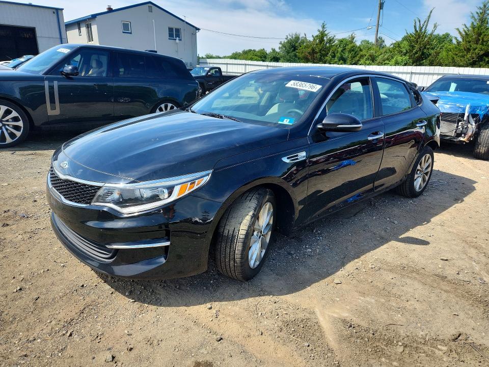 58365796 :رقم المزاد ، 5XXGT4L36JG258459 vin ، 2018 Kia Optima مزاد بيع