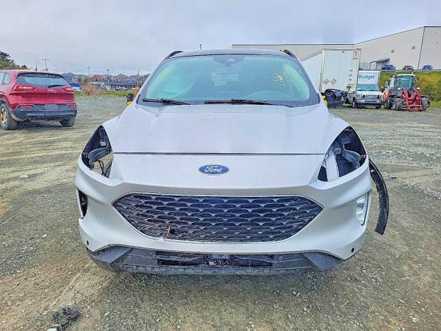 2020 Ford Escape მანქანა იყიდება აუქციონზე, vin: 1FMCU9J95LUB32327, აუქციონის ნომერი: 56589326