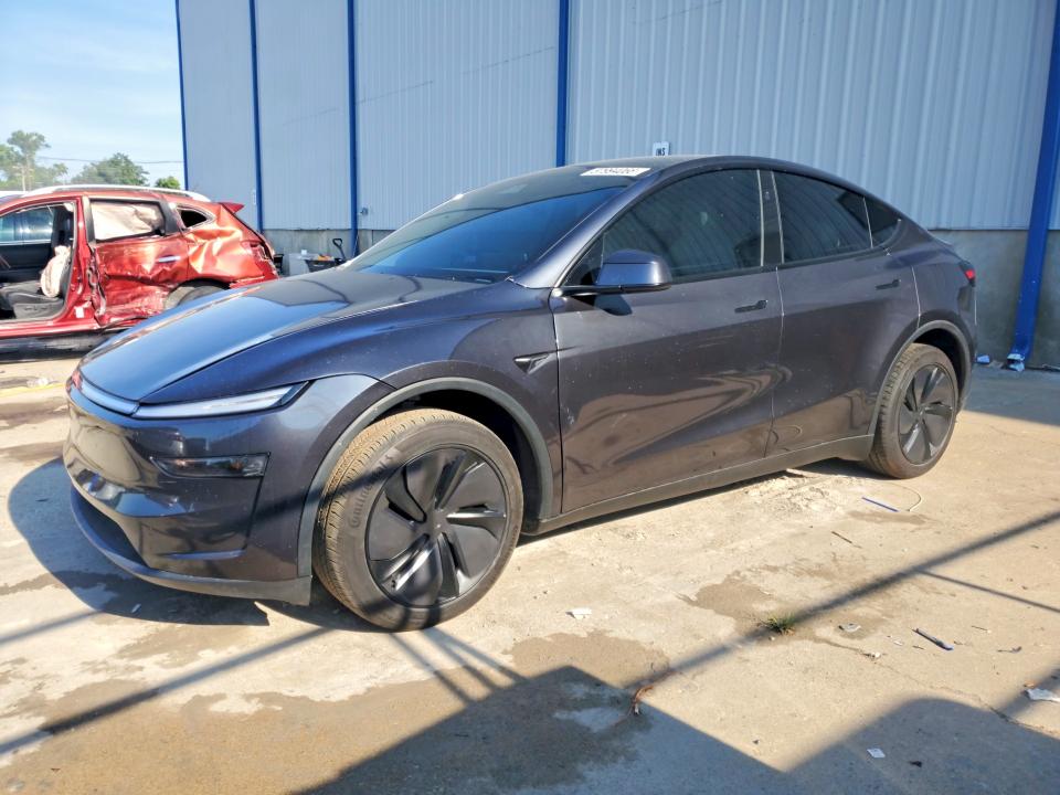 Auction sale of the 2026 Tesla Model Y, vin: 7SAYGDED1TF370481, lot number: 57994066
