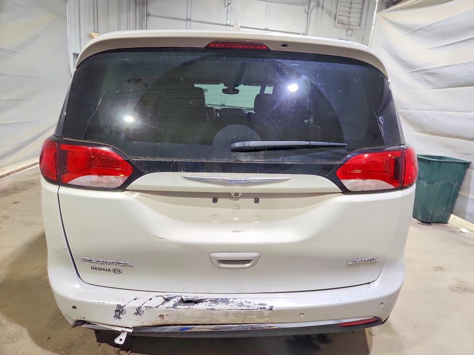 55541866 :رقم المزاد ، 2C4RC1GG4HR591474 vin ، 2017 Chrysler Pacifica مزاد بيع