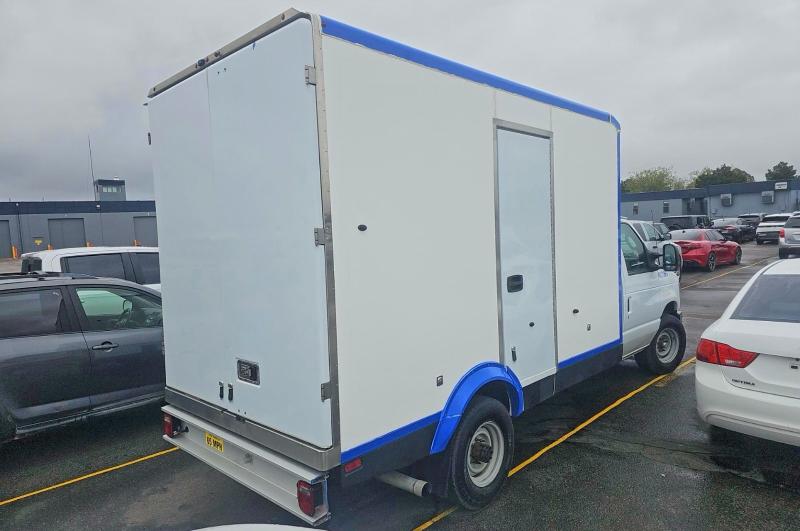 2024 Ford Econoline მანქანა იყიდება აუქციონზე, vin: 1FDWE3FN0RDD00655, აუქციონის ნომერი: 57082506