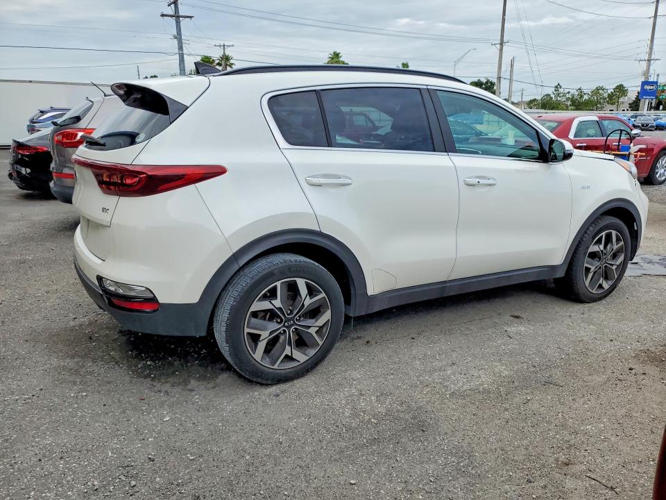 Продаж на аукціоні авто 2021 Kia Sportage, vin: KNDPNCAC5M7887053, номер лоту: 55564526