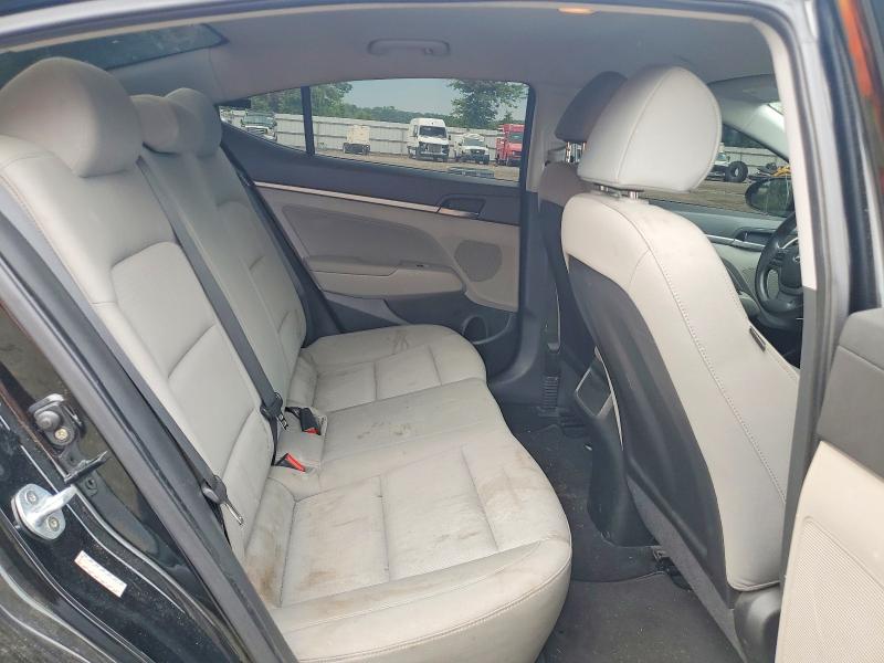 Продажа на аукционе авто 2017 Hyundai Elantra, vin: KMHD84LF5HU064245, номер лота: 57731676
