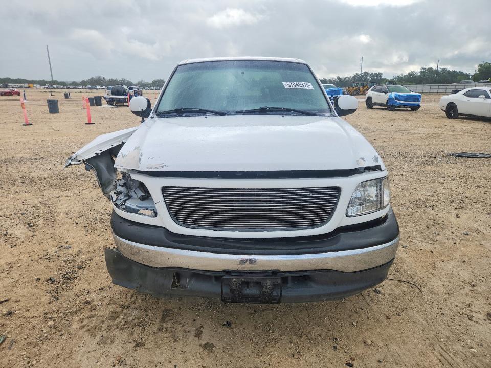 57045876 :رقم المزاد ، 1FTRW07L71KB10314 vin ، 2001 Ford F150 مزاد بيع