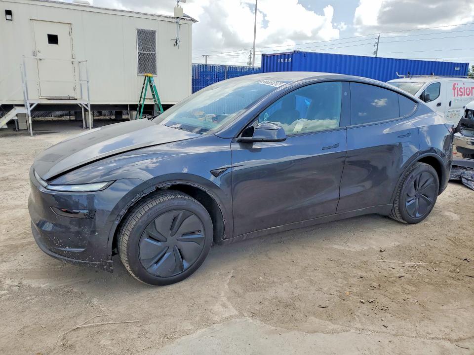 57815606 :رقم المزاد ، 7SAYGDEE7TA635782 vin ، 2026 Tesla Model Y مزاد بيع