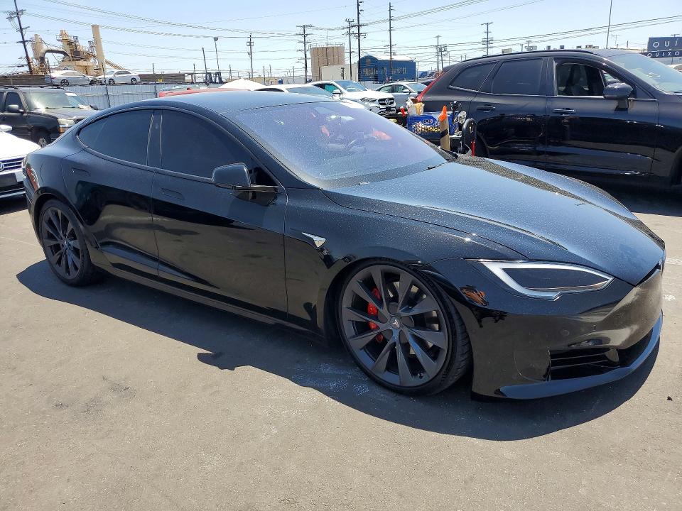 2021 Tesla Model S მანქანა იყიდება აუქციონზე, vin: 5YJSA1E43MF423380, აუქციონის ნომერი: 55716416