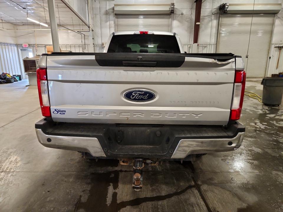 59074586 :رقم المزاد ، 1FT7X2BT3HEE02638 vin ، 2017 Ford F250 مزاد بيع