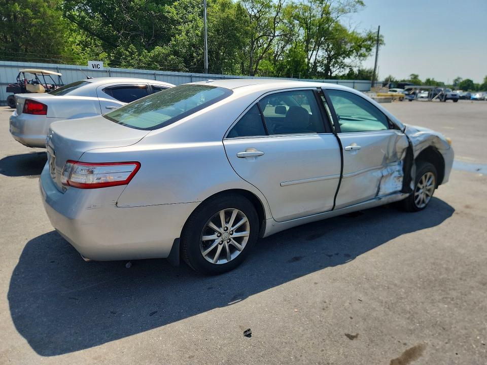 85613145 :رقم المزاد ، 4T1BB3EK3BU136872 vin ، 2011 Toyota Camry مزاد بيع