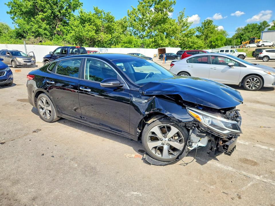 55222256 :رقم المزاد ، 5XXGT4L3XKG316266 vin ، 2019 Kia Optima مزاد بيع