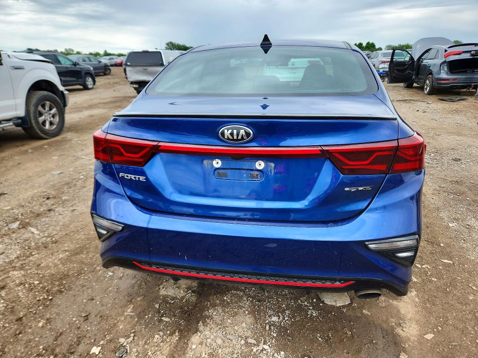 2020 Kia Forte მანქანა იყიდება აუქციონზე, vin: 3KPF34AD1LE207065, აუქციონის ნომერი: 59070626