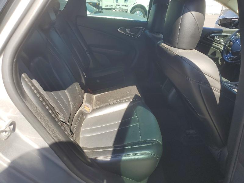 56105916 :رقم المزاد ، 1C3CCCAB8HN510119 vin ، 2017 Chrysler 200 مزاد بيع
