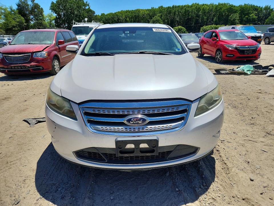 56035296 :رقم المزاد ، 1FAHP2KT7BG188923 vin ، 2011 Ford Taurus مزاد بيع