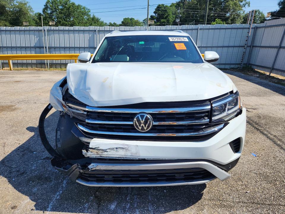 56799616 :رقم المزاد ، 1V2JE2CA3NC200204 vin ، 2022 Volkswagen Atlas Cross Sport مزاد بيع