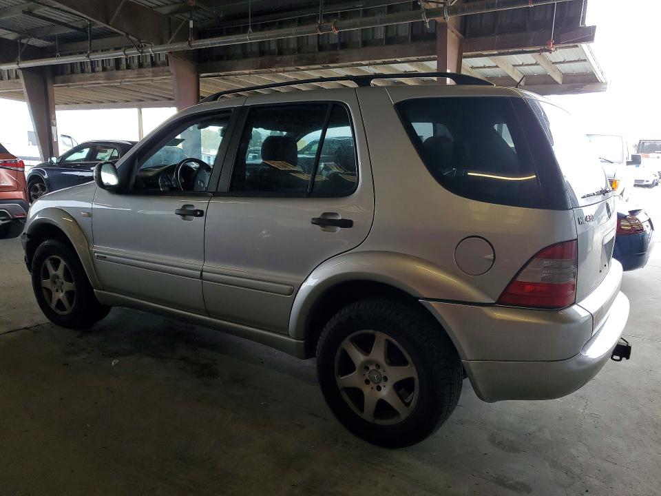 58596676 :رقم المزاد ، 4JGAB72E11A240763 vin ، 2001 Mercedes-benz Ml مزاد بيع