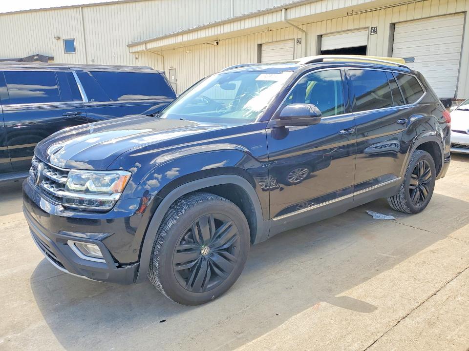 2018 Volkswagen Atlas მანქანა იყიდება აუქციონზე, vin: 1V2NR2CA4JC580170, აუქციონის ნომერი: 56938586