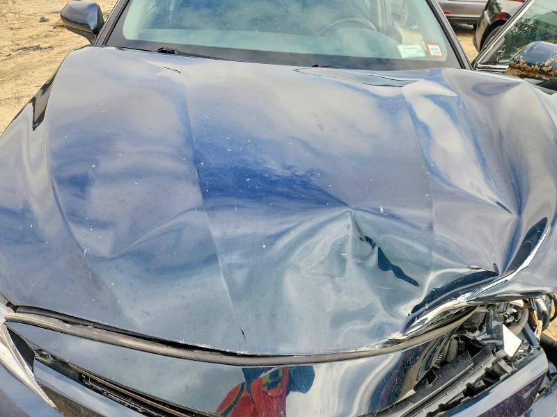 Продаж на аукціоні авто 2018 Toyota Camry, vin: 4T1B11HK8JU605312, номер лоту: 57507946