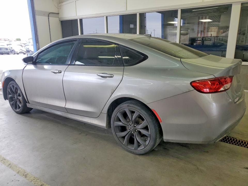 Продажа на аукционе авто 2015 Chrysler 200, vin: 1C3CCCBBXFN529296, номер лота: 56610946