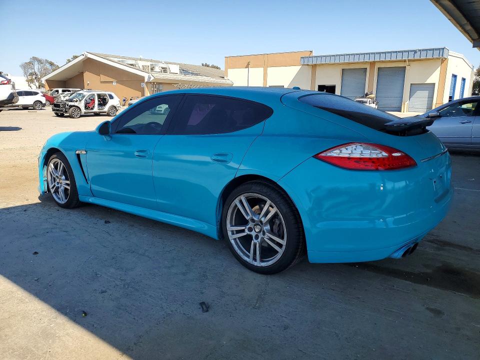 57755296 :رقم المزاد ، WP0AB2A79AL062874 vin ، 2010 Porsche Panamera مزاد بيع