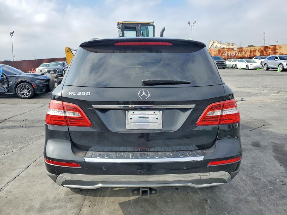 58044486 :رقم المزاد ، 4JGDA5JB8DA141471 vin ، 2013 Mercedes-benz Ml مزاد بيع