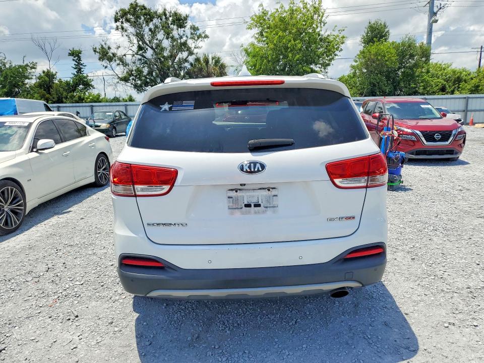 57830666 :رقم المزاد ، 5XYPH4A1XHG275709 vin ، 2017 Kia Sorento مزاد بيع