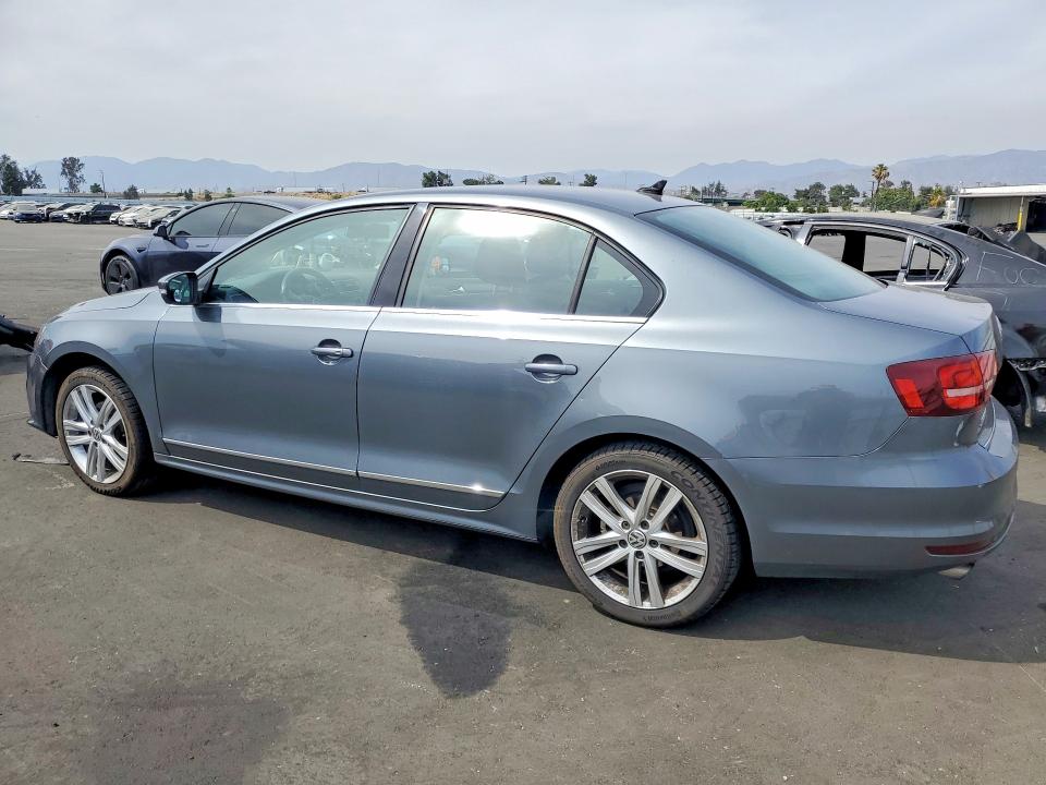 2017 Volkswagen Jetta მანქანა იყიდება აუქციონზე, vin: 3VWL17AJ6HM260631, აუქციონის ნომერი: 56847226
